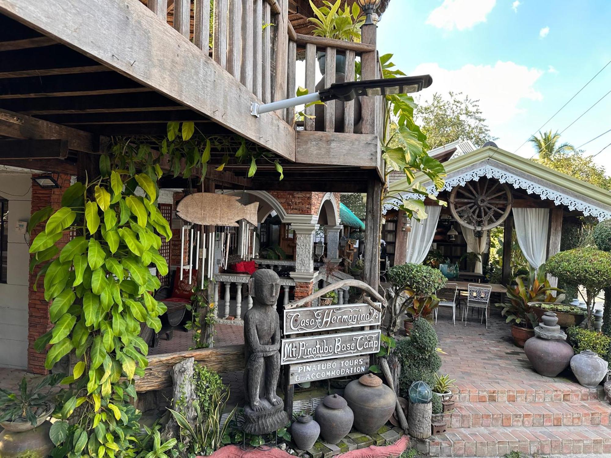 فندق Mount Pinatubo Base Camp At Casa Hermogina Santa Juliana المظهر الخارجي الصورة